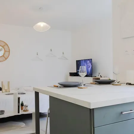 아파트 Le Cocon, Centre Reims, Climatisation, Terrasse *